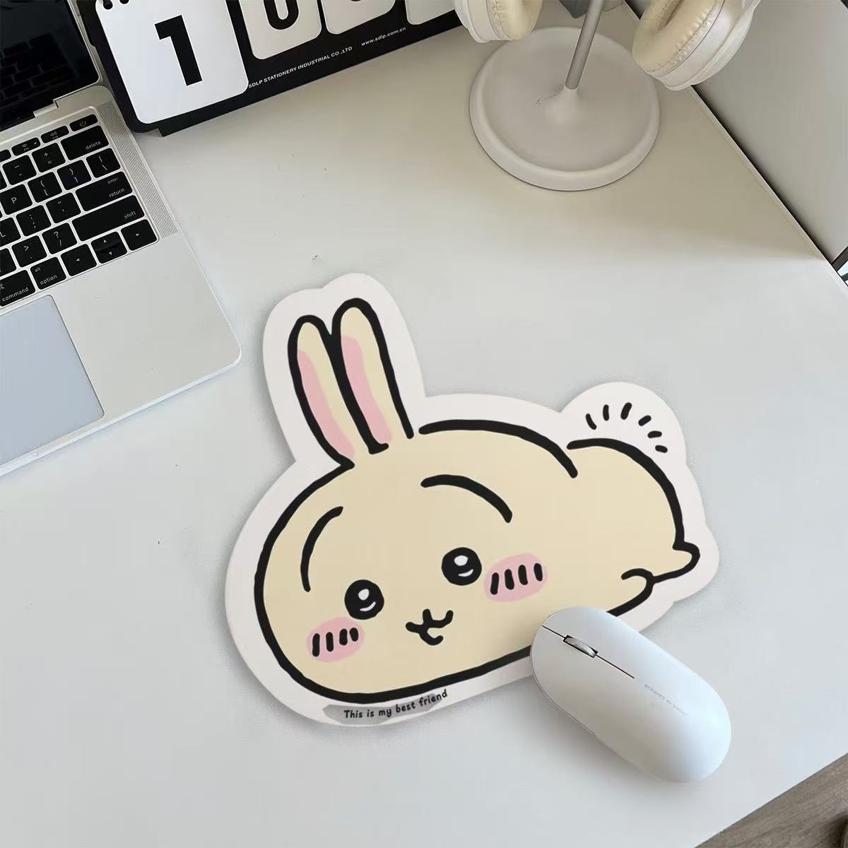Chiikawa Cartoon Jiyi Usagi Ha - Rubber Mat Desk recension och pris