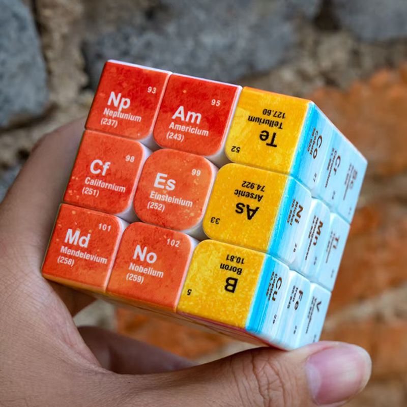Periodic Table 3x3 Speed Cube  - Desk Setup Girl recension och pris