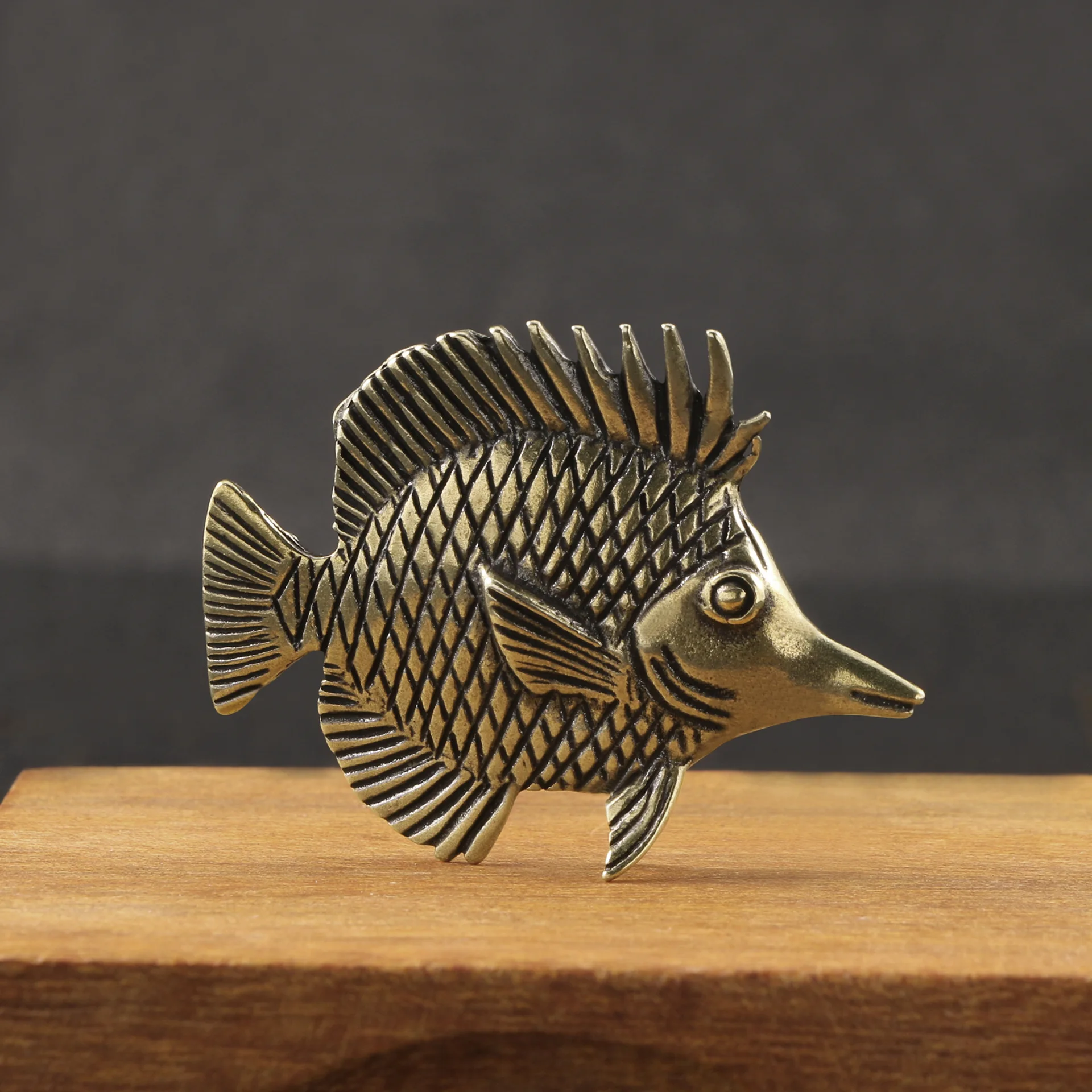Brass Ornamental Fish Antique  - Desk Setup Cute recension och pris